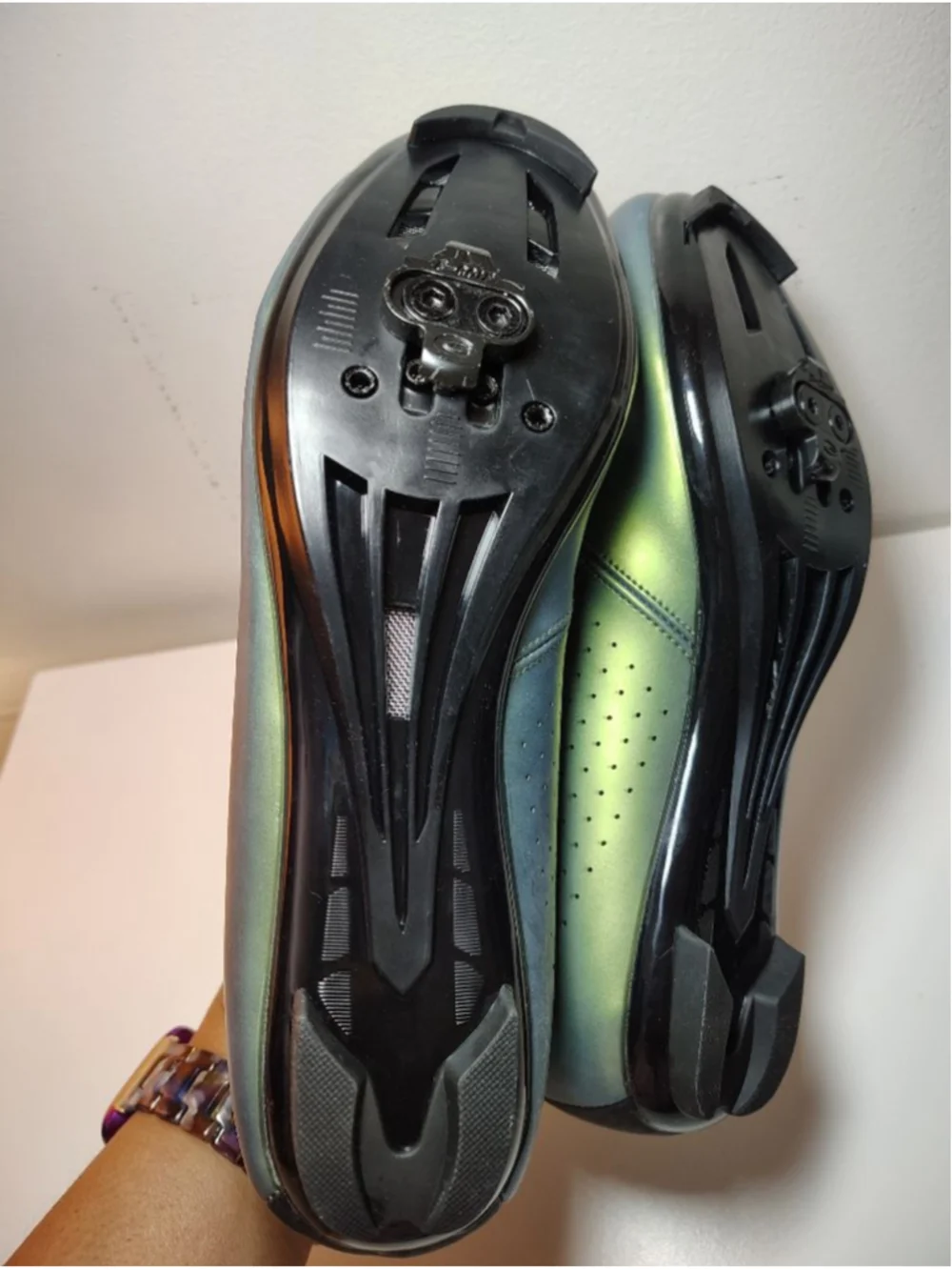 Road Cycling Shoes Size 42 Green Iridescent SPD Compatible BOA Dial Bike Shoes